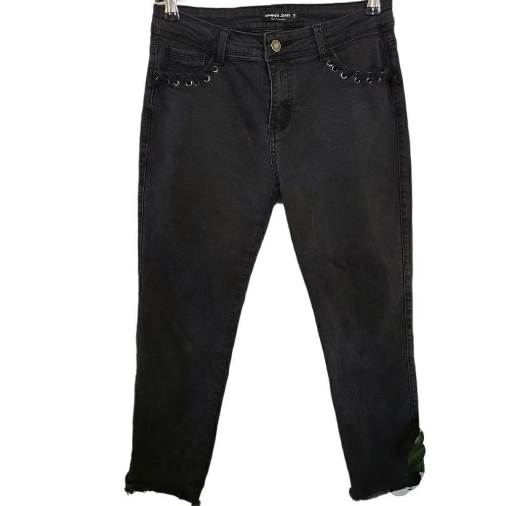Hammer Capri Raw Hem Grommet Lace Jeans